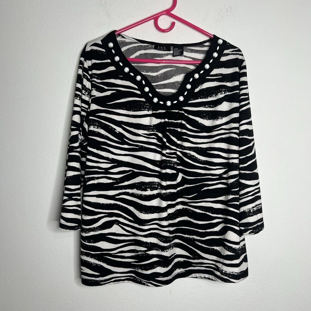 R.Q.T Women Zebra Print  with white beads at the neckline Blouse/Top. Size XL.